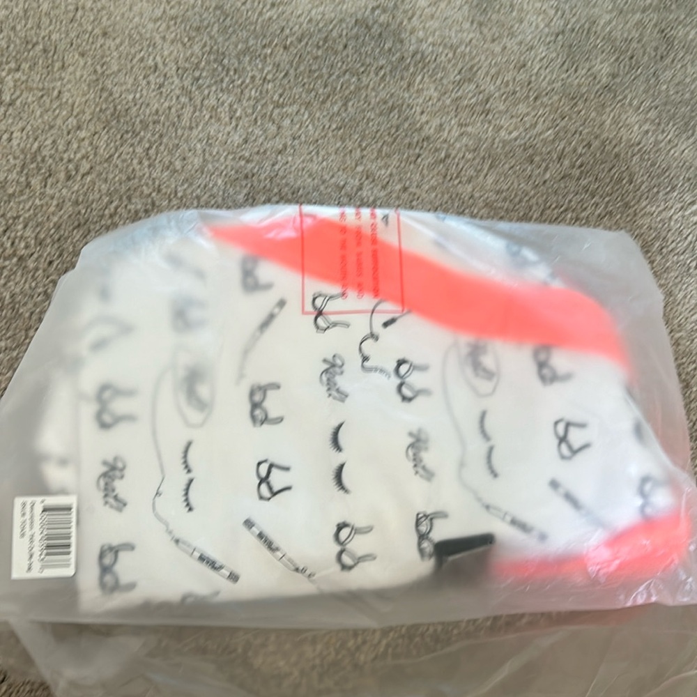 New tote
